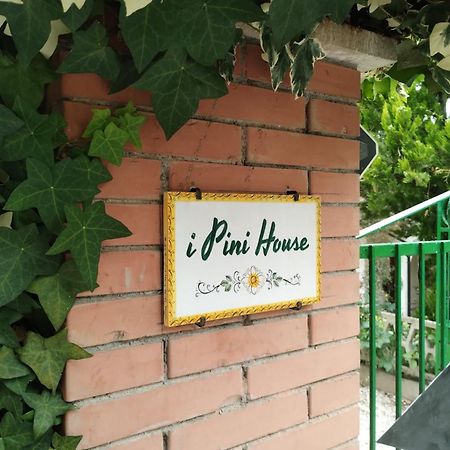 马焦内I Pini House别墅 外观 照片